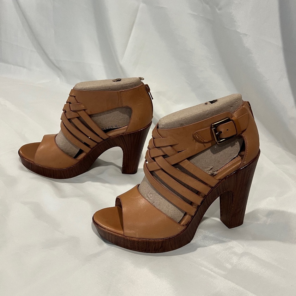 Sofft Wedge Heels Size 8.5 *EUC*